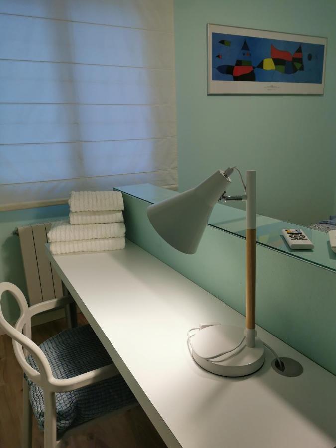 Dos Habitaciones Dobles En Apartamento Confortable L'Hospitalet de Llobregat Kültér fotó